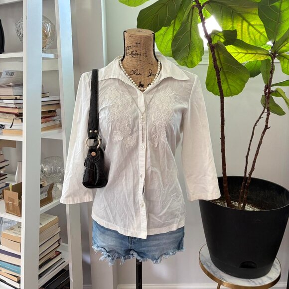 White Button-Up Shirt w/ Floral Design - Picture 1 of 7